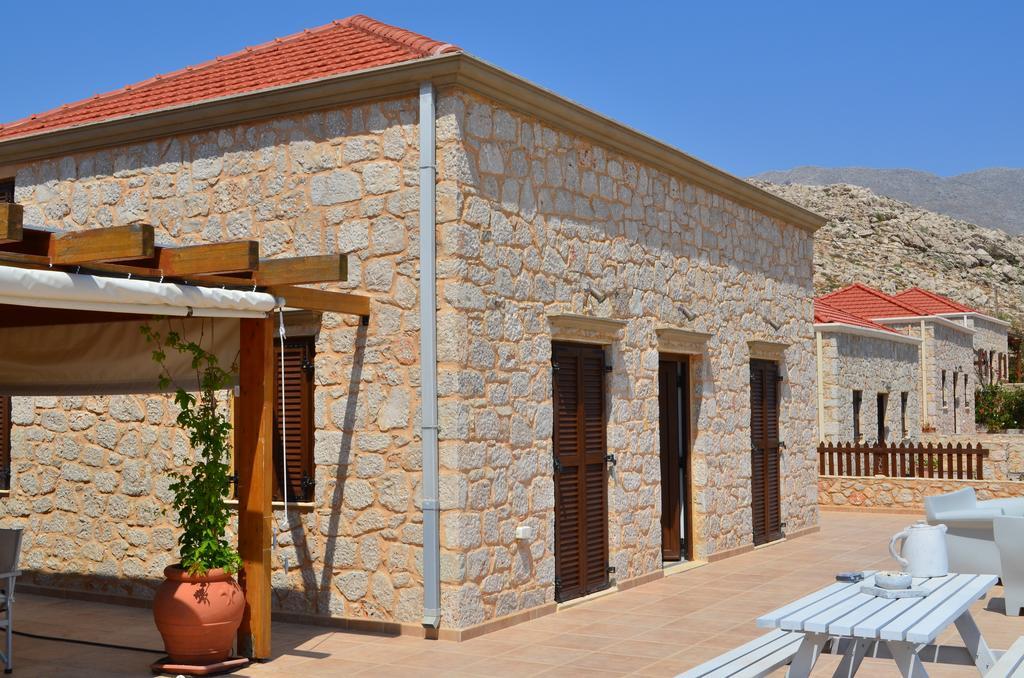 Villa Aristoteles Chalki Town Kamer foto