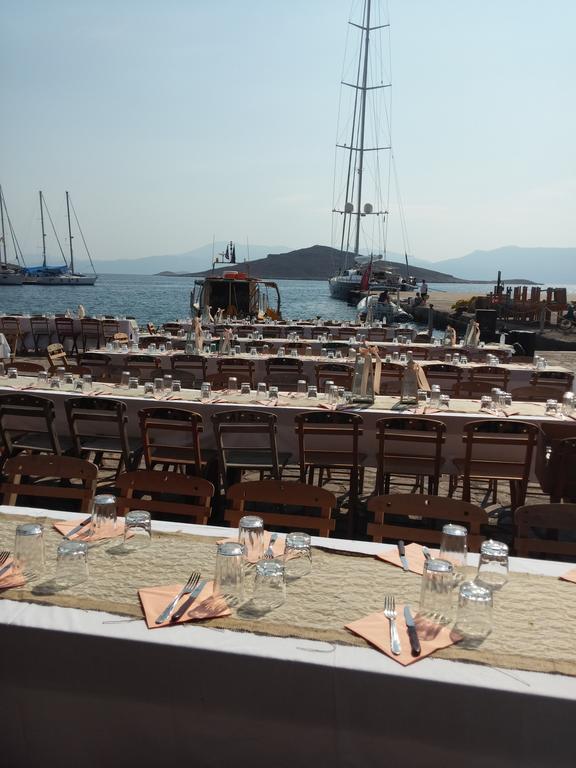 Villa Aristoteles Chalki Town Buitenkant foto